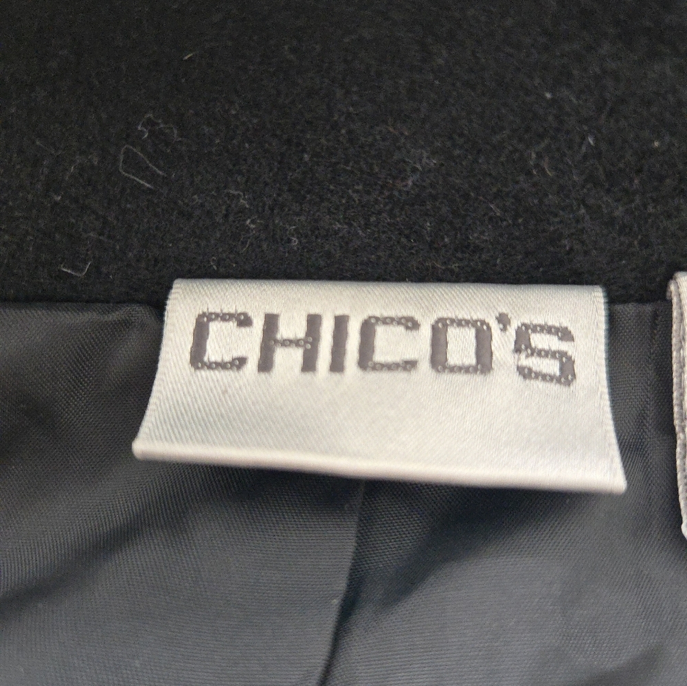 Chico's Button Fall Coat Transitional Vest - image 4